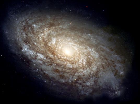 galaxie ra 12 26 27 dec +31 13 29 constelatia coma berenices 62M ani lumina distanta