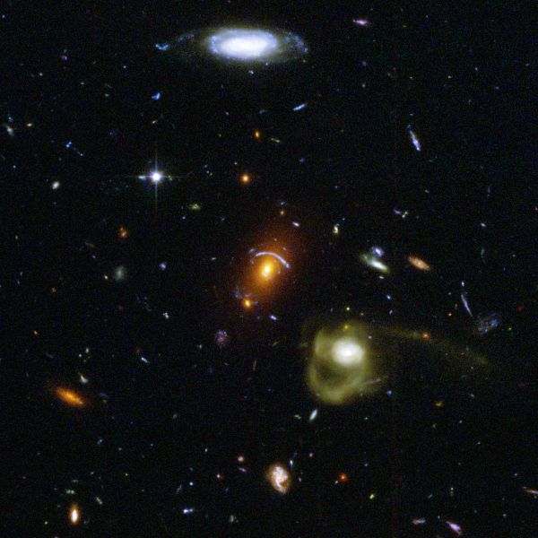 cвmp de galaxii оn univers