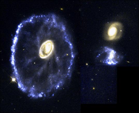 galaxie inelara ra 0 37 41 dec -33 43 00 constelatia sculptor 500M ani lumina distanta