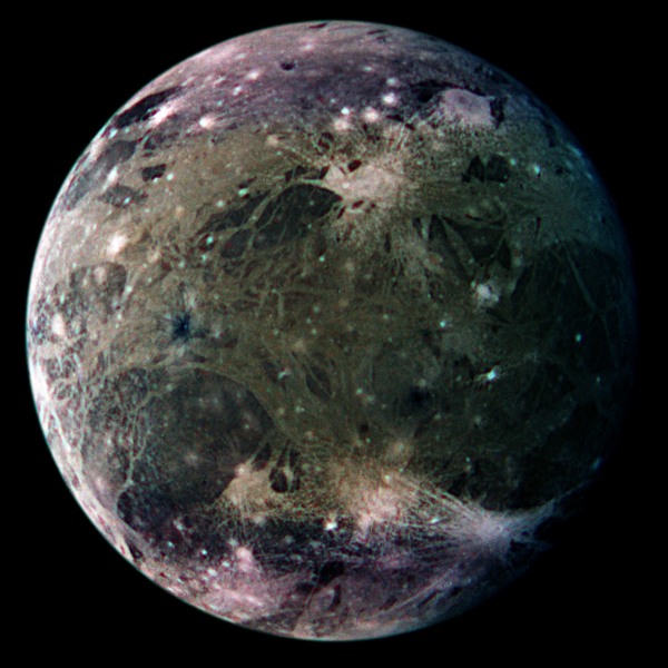 Ganymede, luna lui Jupiter