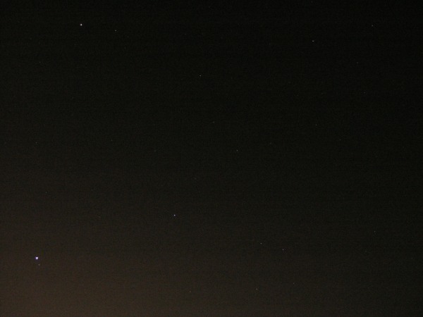 Constelaia zodiacal Fecioara (Virgo), steaua Arcturus i Jupiter vzute de la latitudine 45 nord, 280 m altitudine n luna prier 7514 (aprilie 2006)