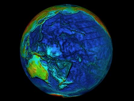 Terra, planeta noastra, vazuta din spatiu deasupra ecuatorului la longitudinea 180 est